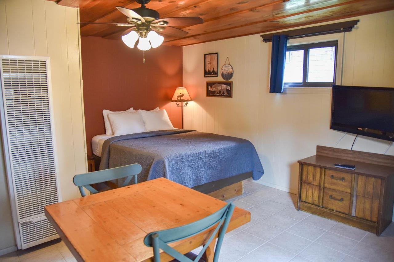 Alpine Lodge Red River Extérieur photo