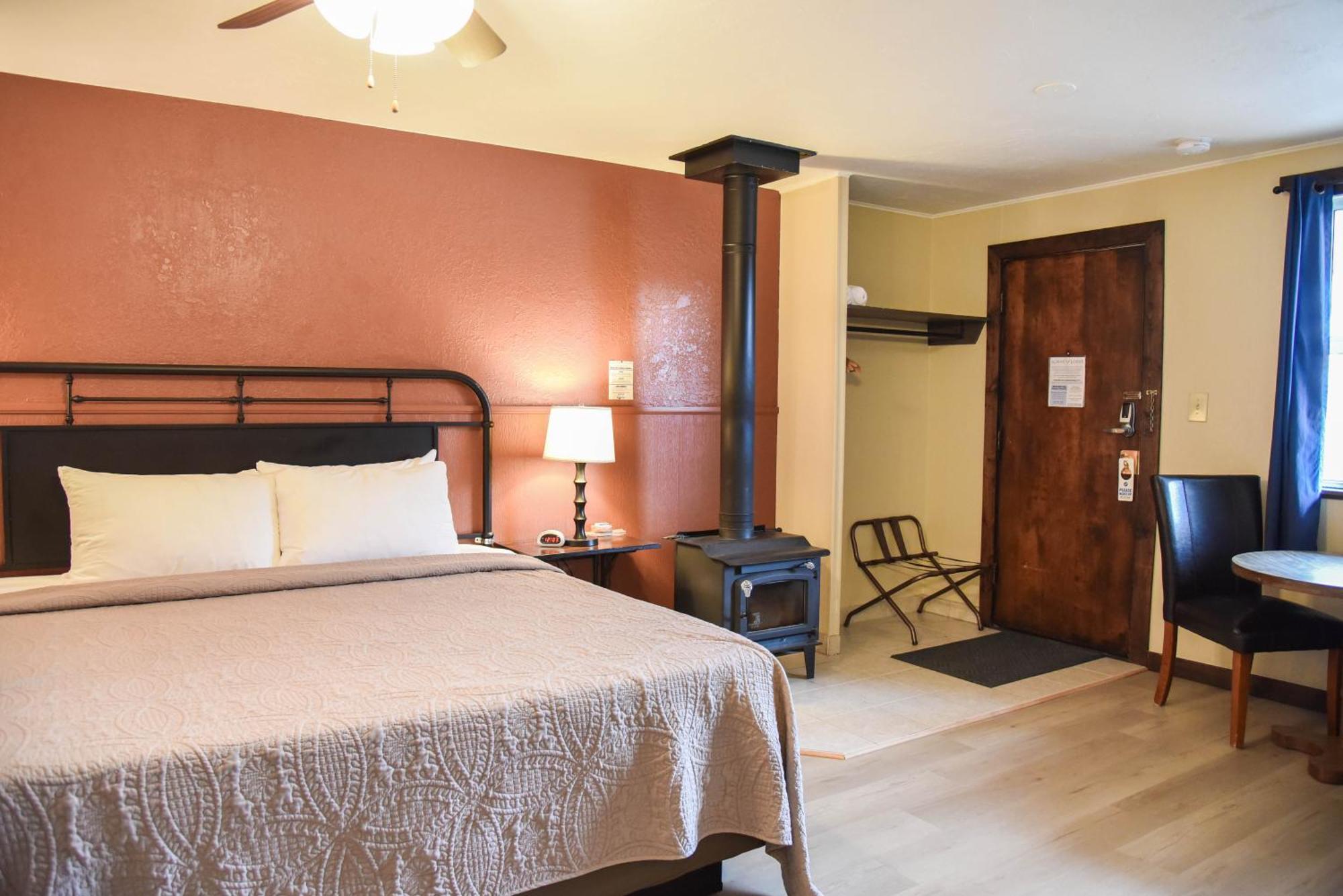 Alpine Lodge Red River Extérieur photo